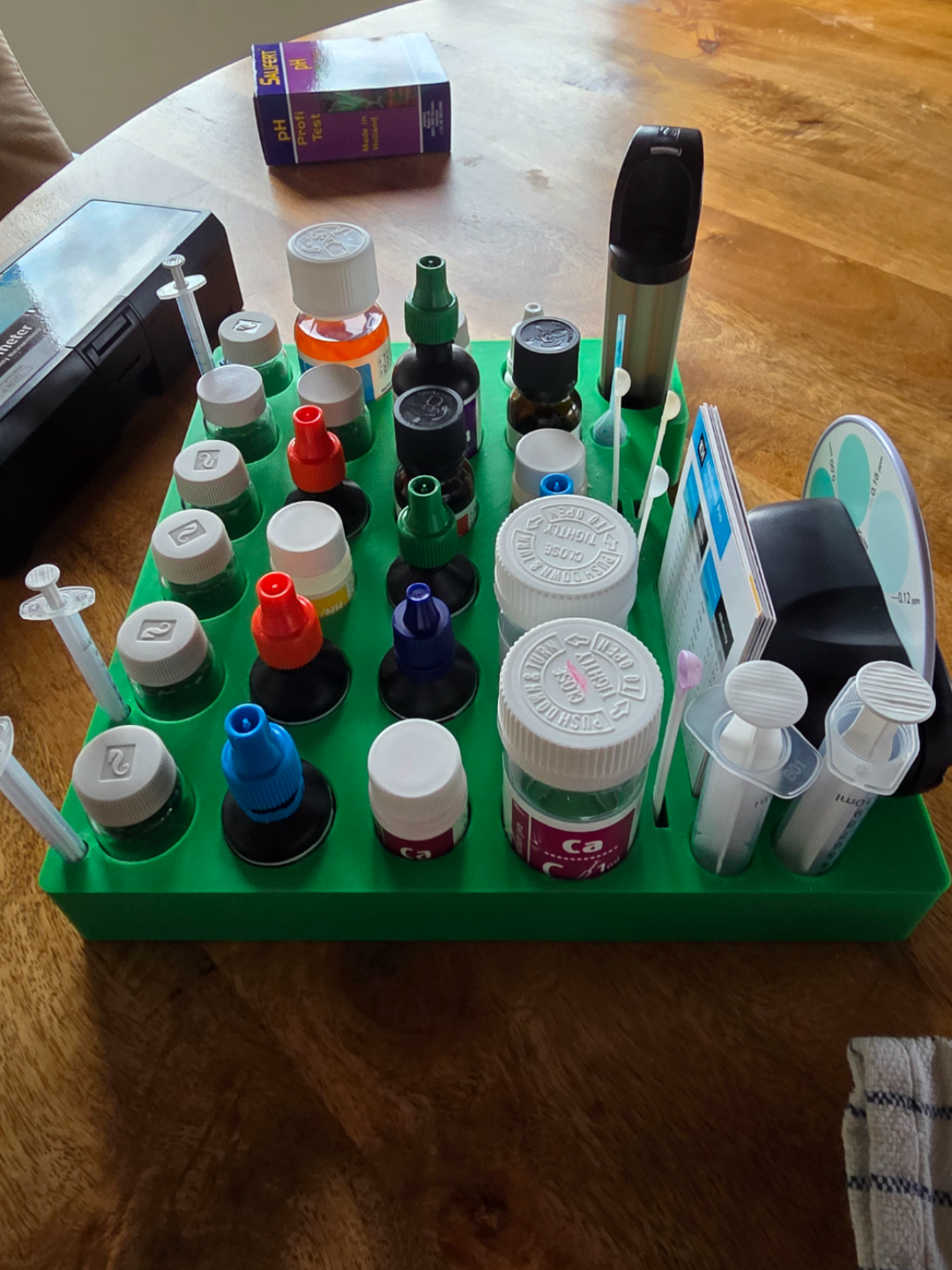 Red Sea Test Kit Organizer – All-in-One Holder