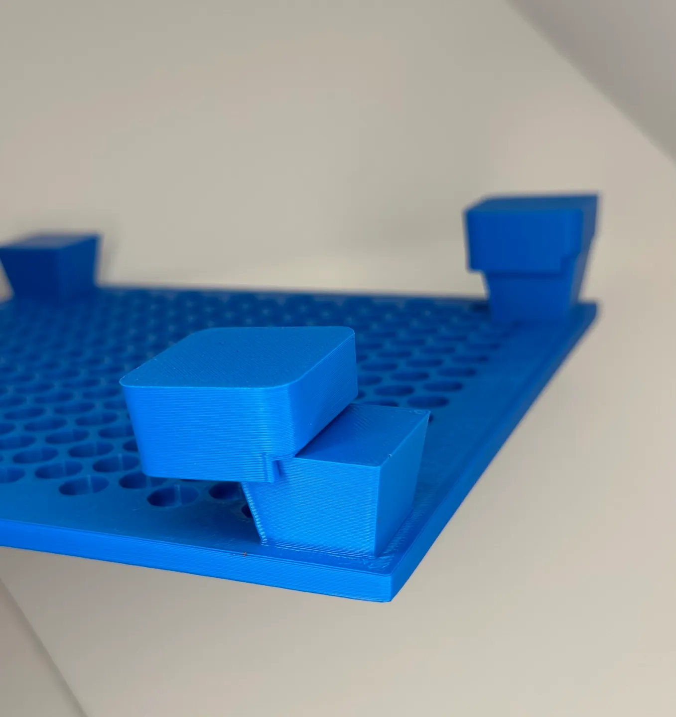 Skimmer stand/lifter version 1